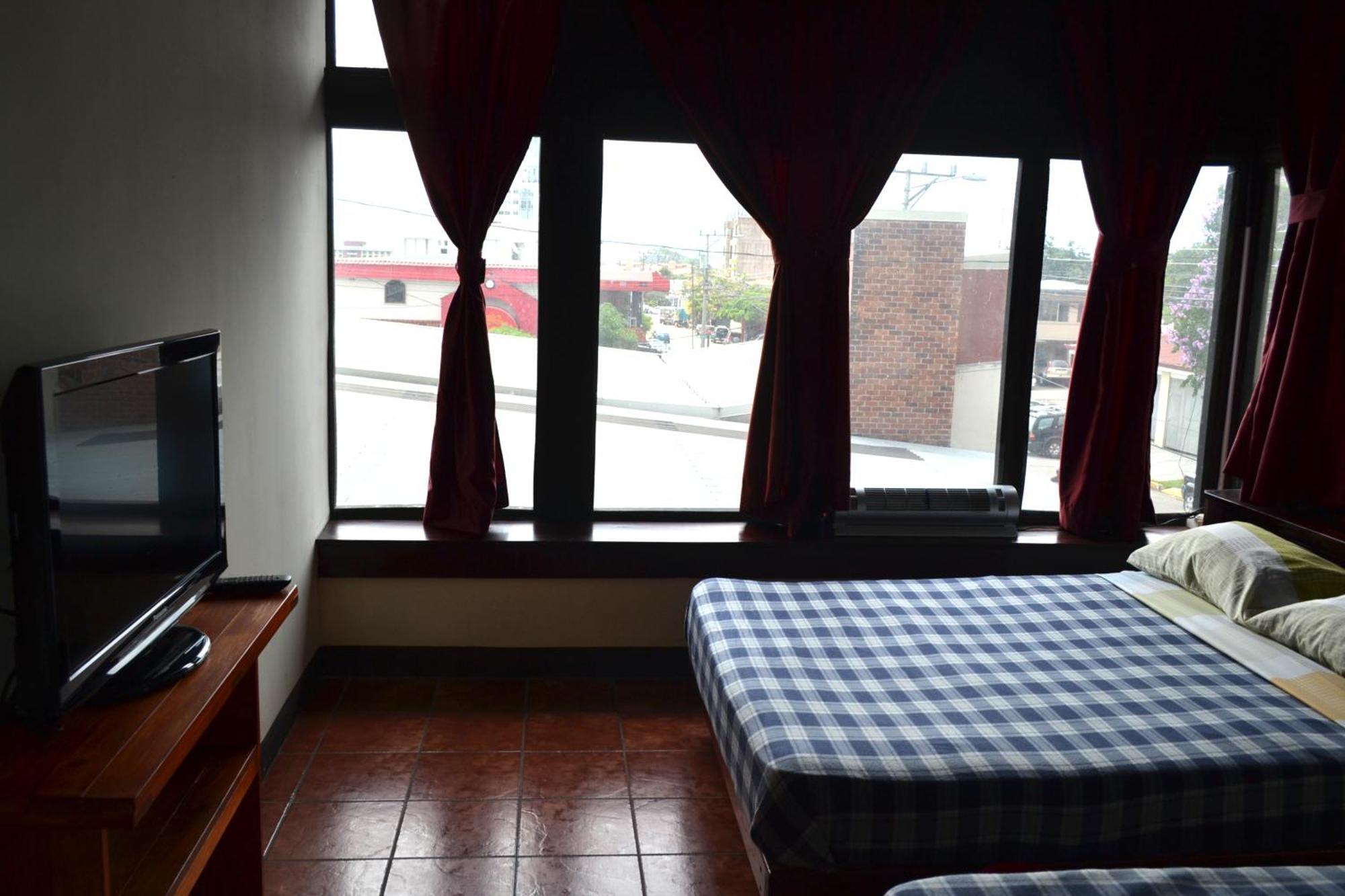 Hotel Columbus San José Szoba fotó