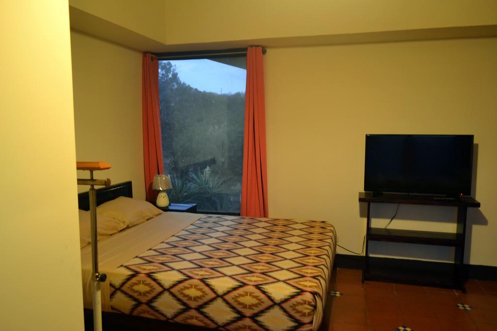Hotel Columbus San José Szoba fotó